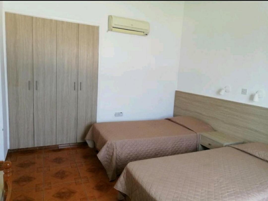 Iris Village Apartment Paphos