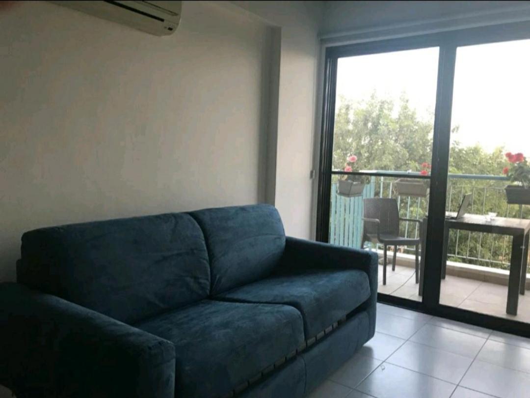 Iris Village Apartment *